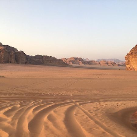 Апартаменты Bedouin Experiences Акаба Экстерьер фото